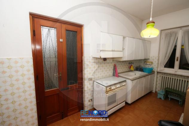 VILLA di 5 vani e di 187 mq (CURA CARPIGNANO) rif. VID6266_1 - Foto 17