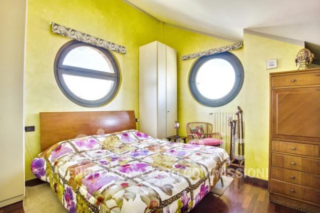 Attico / Mansarda di 139 m² con 4 locali e box auto in vendita a Varese - Foto 20