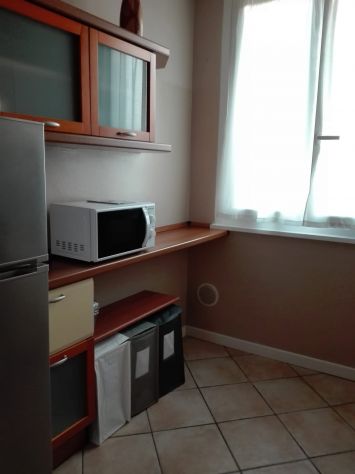 Appartamento bilocale all'ultimo piano luminoso spazioso e silenzioso - Foto 3