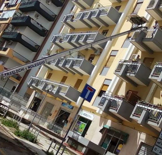 Traslochi e trasporti regionali e nazionali 3498656634 - Foto 5