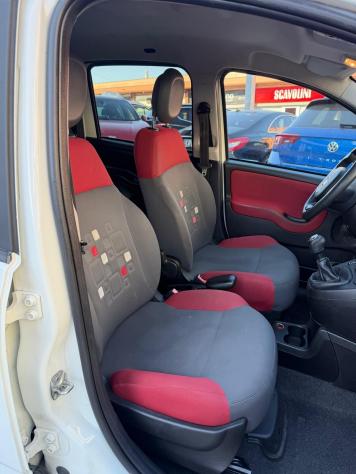 Fiat Panda 1.3 MJT 80 CV S&S Lounge - Foto 9