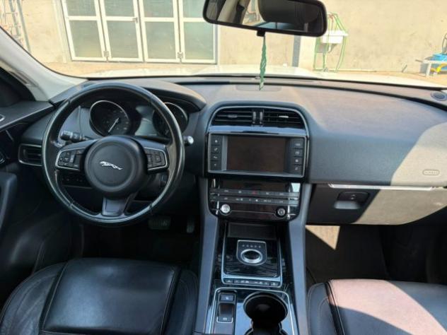 JAGUAR F-Pace 2.0 D 180 CV AWD aut. Prestige *DA COMMERCIANTE* rif. 23962549 - Foto 9