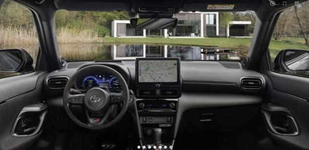 TOYOTA Yaris Cross Yaris Cross 1.5 Hybrid 130 CV 5p. E-CVT Yaris Cross - Foto 8