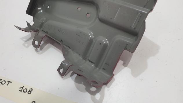 ALLOGGIO BATTERIA PEUGEOT 108 1° Serie C1 108 AYGO Benzina 1.0 (14) - Foto 5