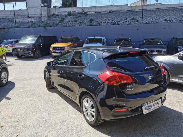 Kia Ceed 1.6 CRDi 110cv 5 porte Cool - Foto 4
