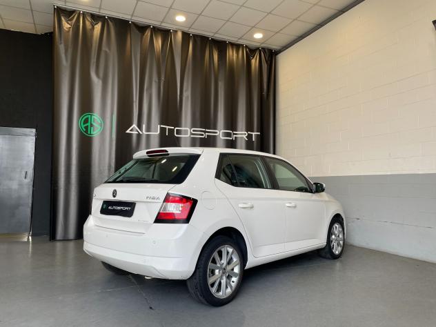 Škoda Fabia 1.4 TDI 75cv Design Edition - Foto 7