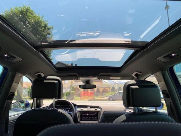 VOLKSWAGEN Tiguan 2.0 TDI 200 CV DSG Tetto 4MOTION R-Line rif. 23826289 - Foto 10