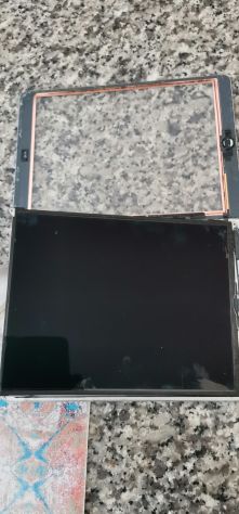 Ricambi Ipad A1474 touch screen ,display ,telaio ecc. - Foto 2