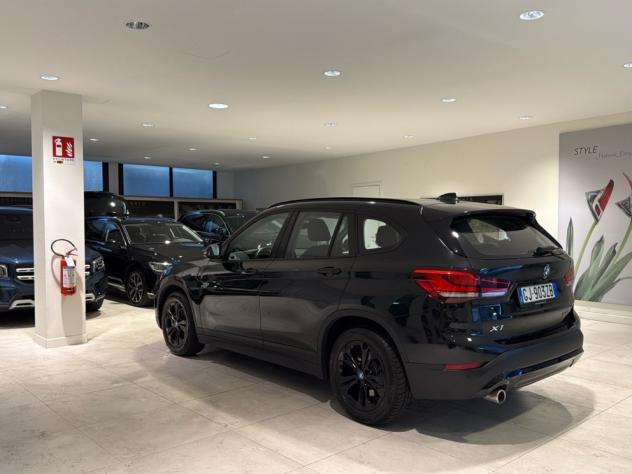 BMW X1 xDrive25e PHEV auto Cruise Fari LED Black Pack - Foto 6