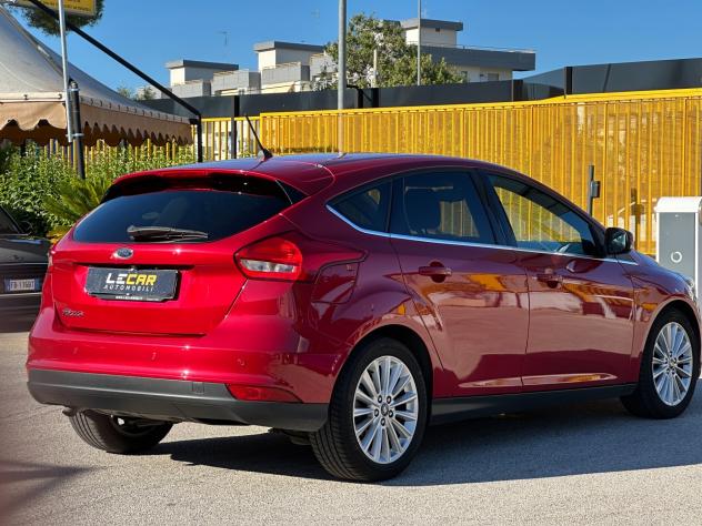 FORD Focus 1.5 TDCi 120 CV Start&Stop Titanium - Foto 7