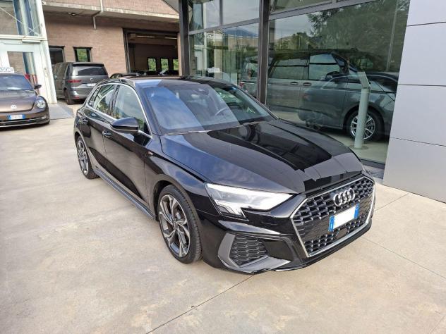 AUDI - A3 - SPB 30 TDI S tronic S line edition