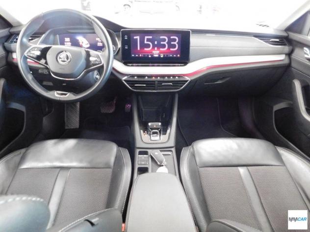 SKODA Octavia 2.0 TDI EVO SCR DSG Wagon Style - Foto 10