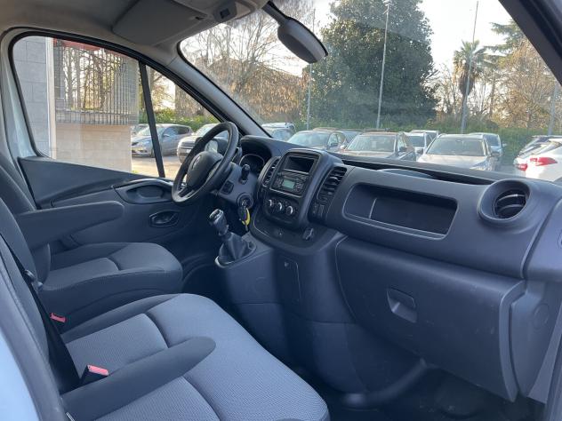 RENAULT TRAFIC T29 20 DCI 145 CV PL-TA - Foto 10