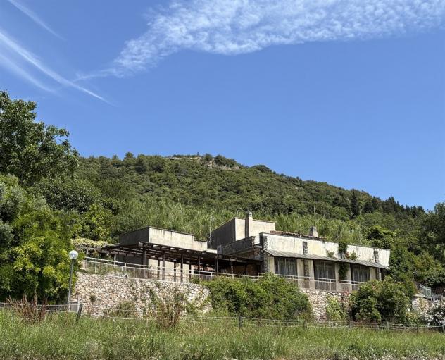 BELVEDERE - Una casa dove il panorama diventa parte dell'architettura. - Foto 2