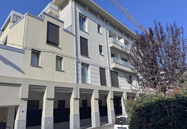 Lissone vicino stazione e centro recente trilocale cucina abitabile e box doppio - Foto 11
