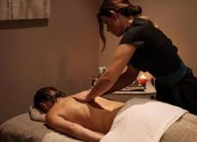 Bella signora matura, brava per il massaggio 💆‍♂️ Tel:3884628985