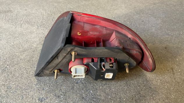 Fanale posteriore SX originale Alfa Romeo 166 del 2002 - Foto 5