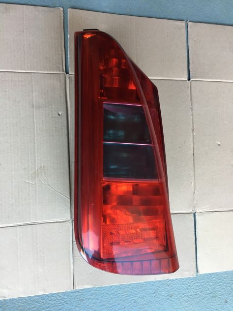 Faro / Fanale Posteriore SINISTRO LANCIA Ypsilon 1 prima serie dal 2003 al 2011 - Foto 2