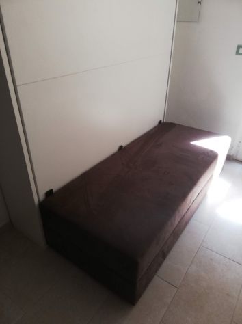 Letto a scomparsa 178x214 + Divano + Materasso - Foto 2