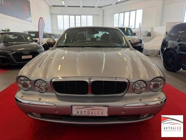 JAGUAR - XJ8 4.2 V8 298cv - Foto 2