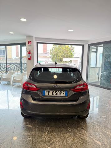 Ford Fiesta 1.5 TDCi 5 porte Titanium - Foto 3