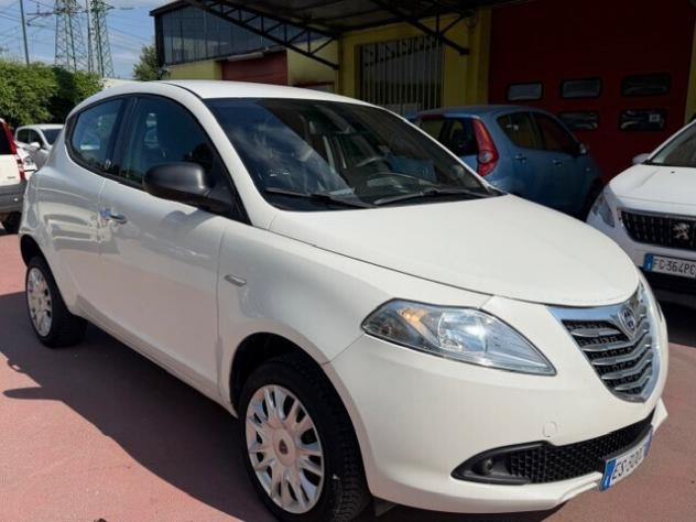 Lancia Ypsilon 0.9 TwinAir 85 CV 5 porte Metano Ecochic - Foto 3