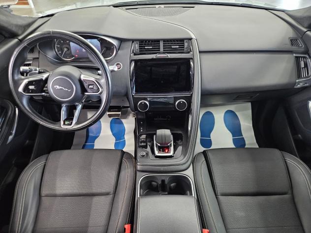Jaguar E-Pace 2.0D I4 163 CV AWD Auto R-Dynamic - 4X4 - Foto 7