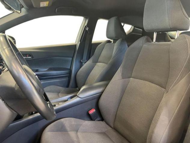 TOYOTA C-HR 1.8 Hybrid E-CVT Active rif. 23921945 - Foto 7