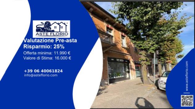 Immobile in asta di 14 m², box auto in vendita a Muggiò
