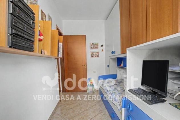 Appartamento di 87 m² con 3 locali e box auto in vendita a Castronno - Foto 10