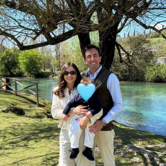 Paola cerca una babysitter - lavoro da babysitter a Napoli
