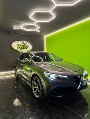 Alfa Romeo Stelvio 2.2 Turbodiesel 190 CV AT8 RWD Executive - Foto 2