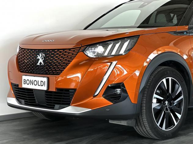 Peugeot 2008 motore elettrico 136 cv GT Full Led Tetto Neopat. - Foto 2