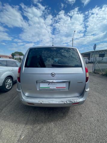 Lancia Phedra 2.0 MJT 136 CV Platino - Foto 4