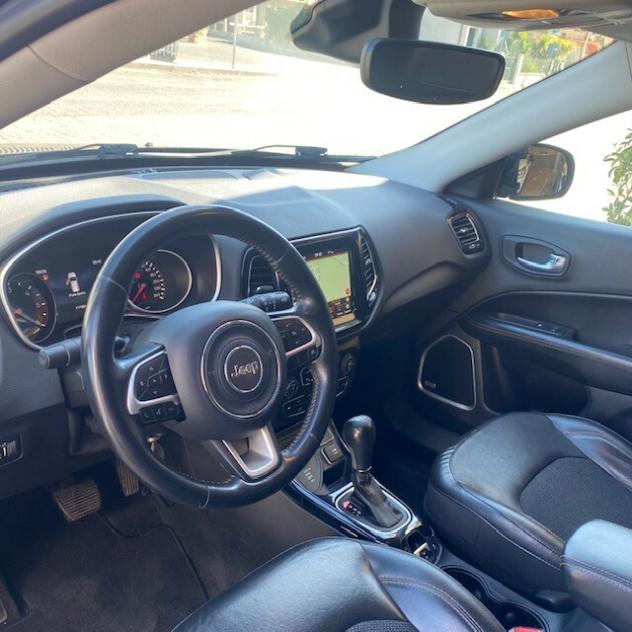Jeep Compass 2.0 Multijet II aut. 4WD Limited - Foto 9
