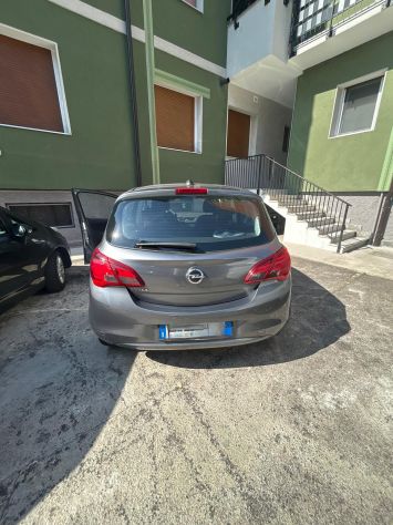 Auto - Foto 2