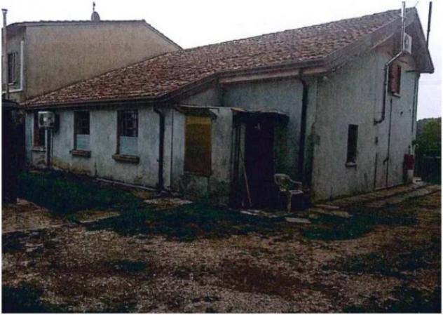 Immobile in asta di 190 m² in vendita a Castelmassa - Foto 6