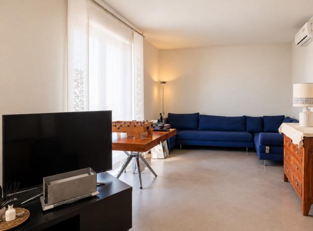 Via Levi, appartamento posto su due livelli in una palazzina bifamiliare con giardino privato. L'immobile si sviluppa su 2 livelli con doppio ingress - Foto 13