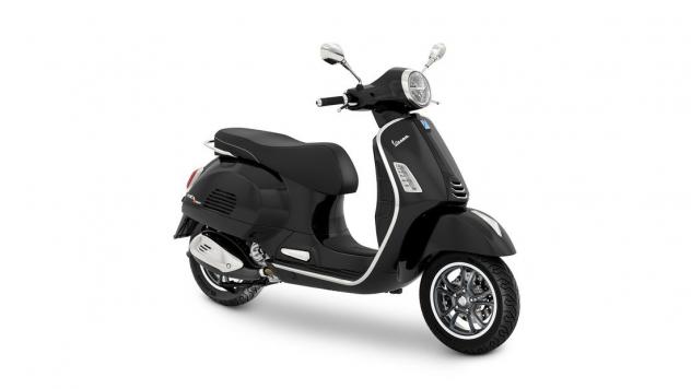 Vespa AMG GT VESPA GTS SUPER 310 HPE E5+ NERO CONVIN