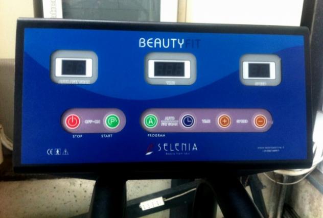 ESTETICA SELENIA BEAUTY FIT PEDANA VIBRANTE rif. 3124660 - Foto 2