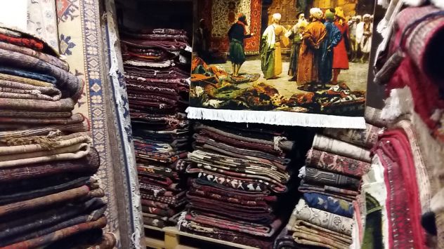 Tappeti Orientali d'Autore a Udine: Dal Grossista a Casa Tua - Foto 9