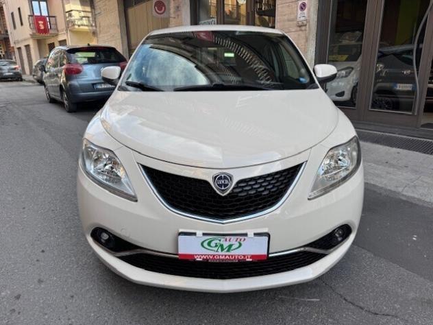 Lancia Ypsilon 1.3 MJT 16V 95 CV 5 porte - Euro 6 - Foto 6