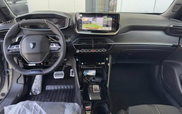 PEUGEOT 2008 Hybrid 136 e-DCS6 GT rif. 23457369 - Foto 10