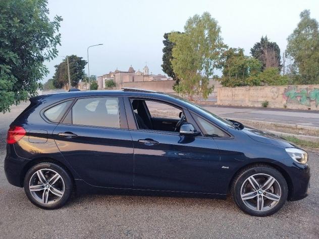 BMW - Serie 2 - 218d Active Tourer Sport - Foto 2