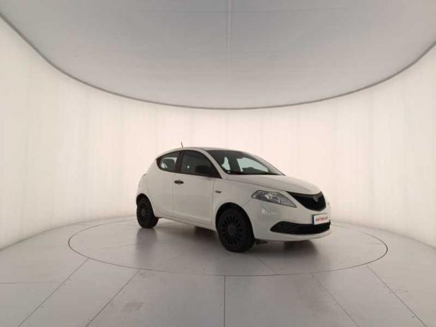 Lancia Ypsilon III 2015 1.0 hybrid Silver s&s 70cv - Foto 3