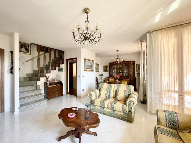 APPARTAMENTO INDIPENDENTE di 6 vani e di 180 mq (GROSSETO - Grosseto) rif. CI.562 - Foto 4