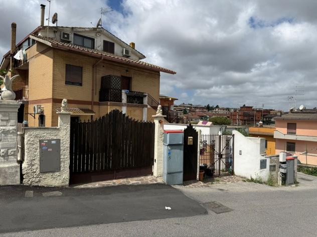 Appartamento - Roma . Rif.: Cod. rif 3316194VRG