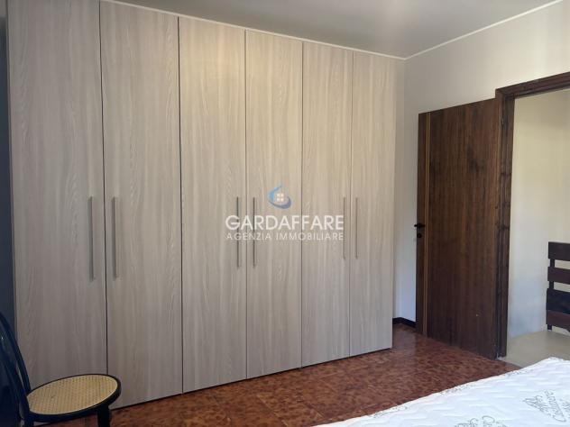 SIRMIONE COLOMBARE OTTIMA VILLETTA TRILOCALE CON PISCINA. - Foto 14