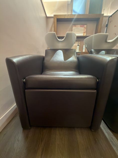 ARREDAMENTO PER PARRUCCHIERI MALETTI - Foto 7
