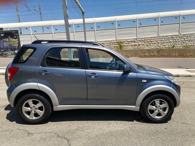 Daihatsu Terios 1.5 BENZINA/GPL 105CV 4x4 - Foto 8